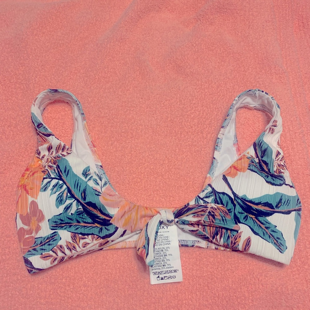 New Roxy bikini top